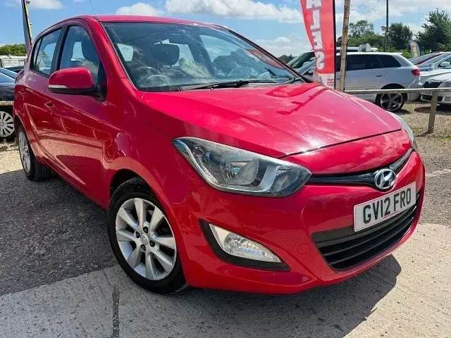 Used Hyundai i20 Active 2012 Red Hatchback