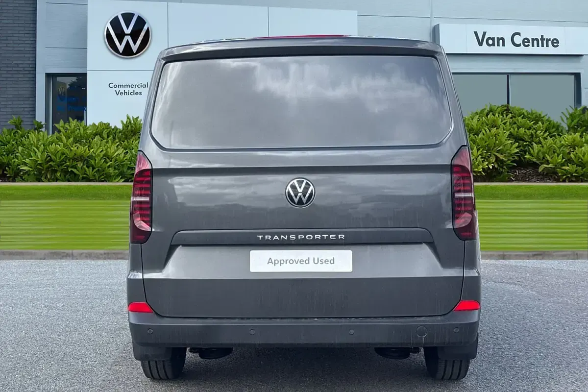 Nowe VW Transporter 110 KM (80 kW) 2026 Szary Van