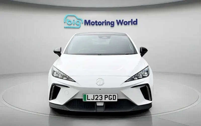 Used MG MG4 EV Trophy 150 kW (204 HP) 2025 Hatchback