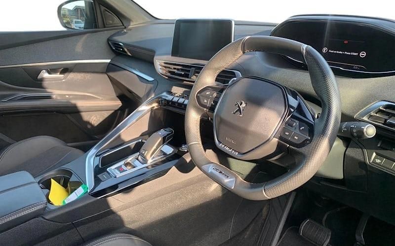 Used Peugeot 3008 Premium 131 HP (96 kW) 2020 Black SUV
