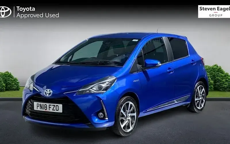 Used Toyota Yaris Hybrid 101 HP (74 kW) 2020 Hatchback