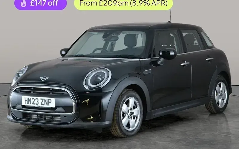 Used Mini Cooper Classic 136 HP (100 kW) 2022 Hatchback