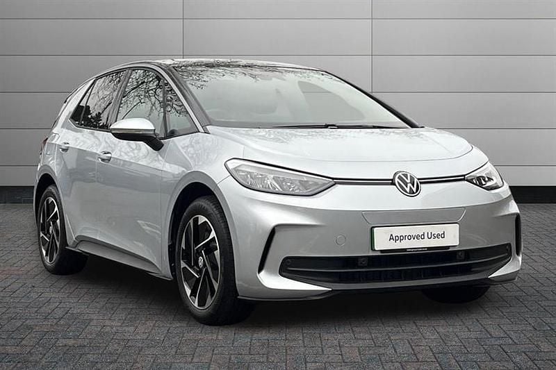 Used VW ID.3 Pure 125 kW (170 HP) 2025 Scale silver with solid black roof Hatchback