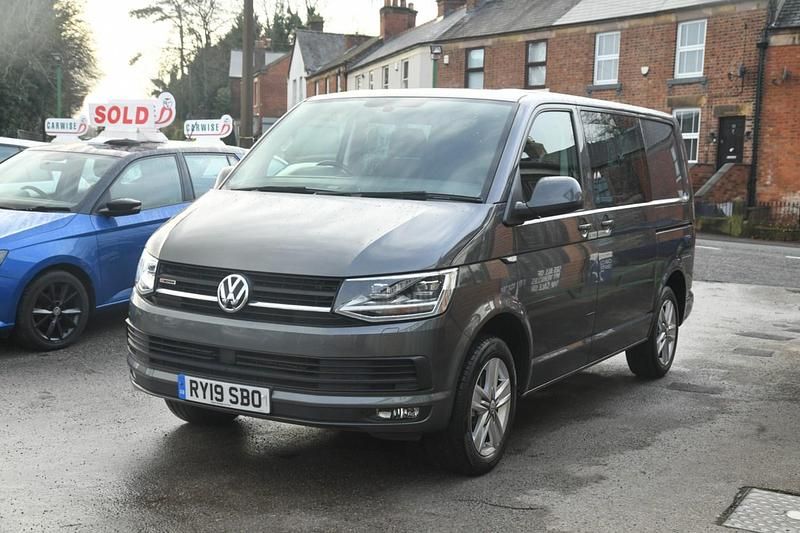 Usado VW Transporter Highline 2019 Cinzento Van