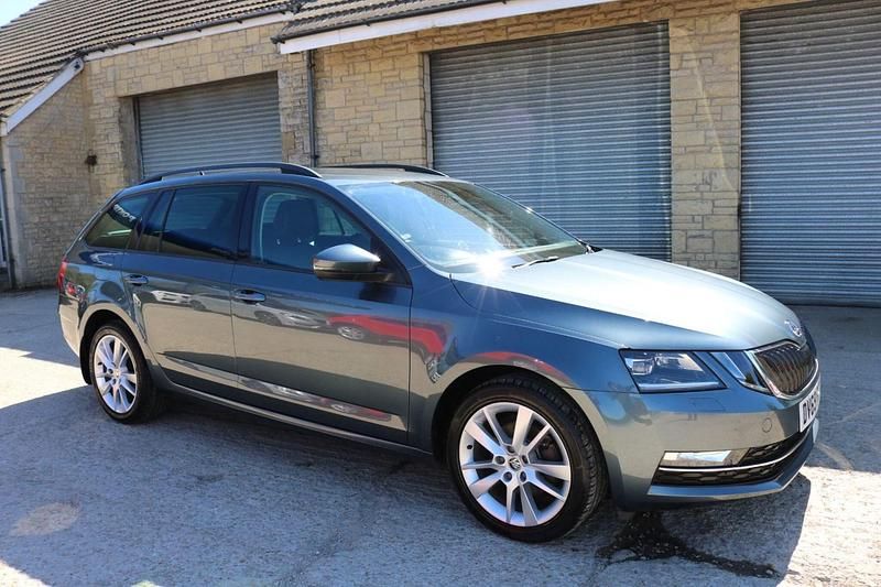 Używany Skoda Octavia SE L 150 KM (110 kW) 2019 Szary Kombi