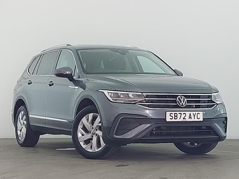 Used VW Tiguan Allspace Life 150 HP (110 kW) 2023 Grey SUV