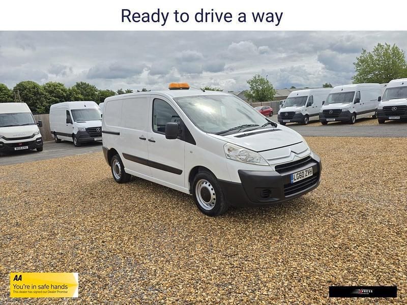 White Used 2010 Citroën Dispatch MPV | £4,750 (Fair price) - Image 1/4