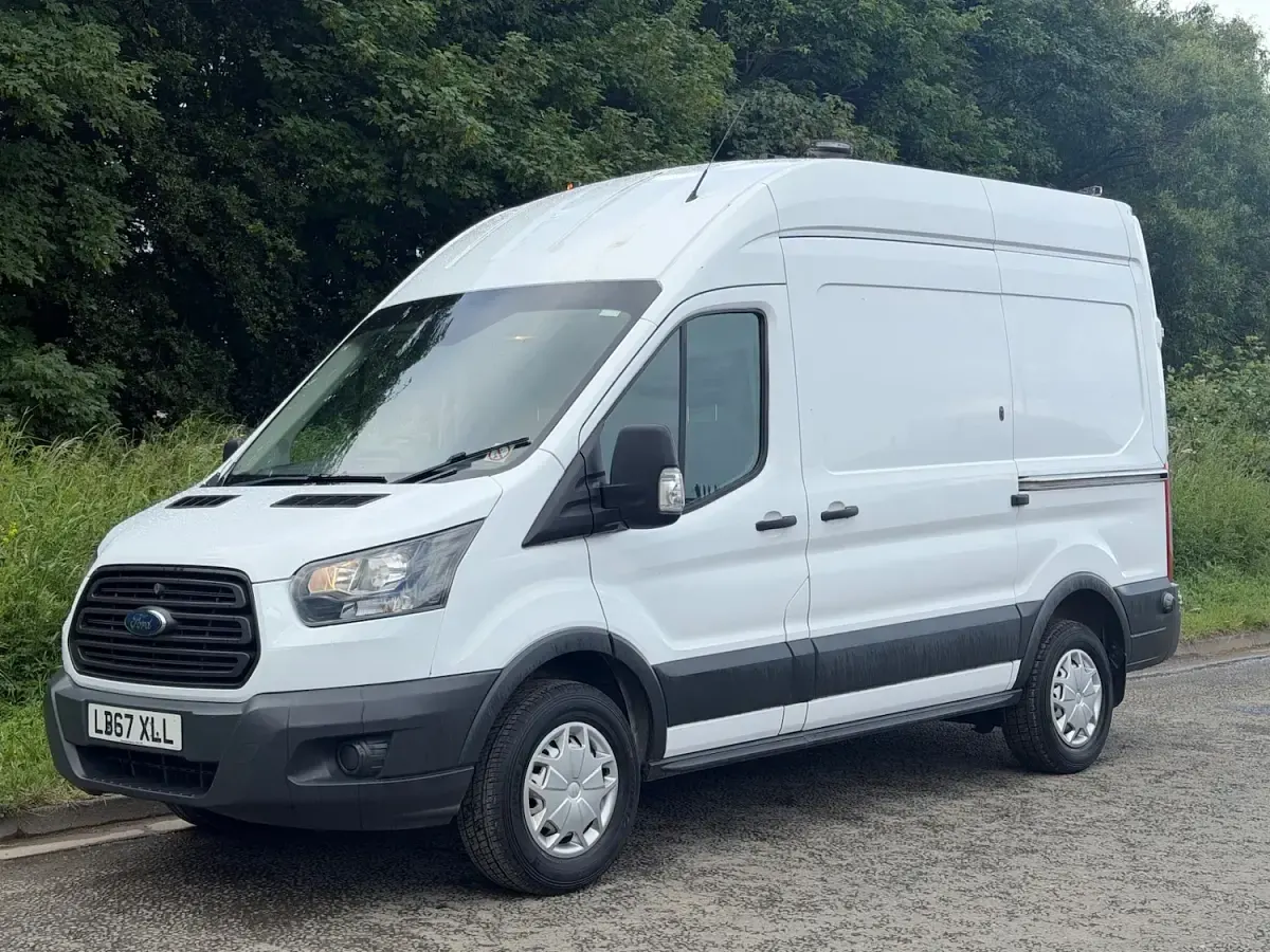 Used Ford Transit 130 HP (95 kW) 2018 White Van
