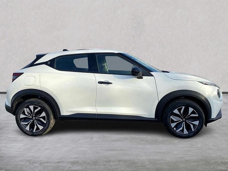 New Nissan Juke Acenta Premium 2026 White SUV