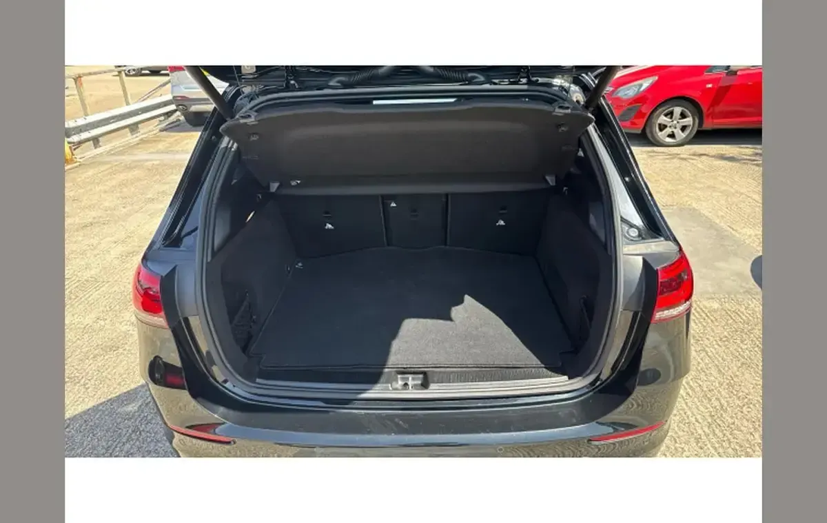 Used Mercedes B200 AMG Line Premium 163 HP (119 kW) 2020 Black Hatchback