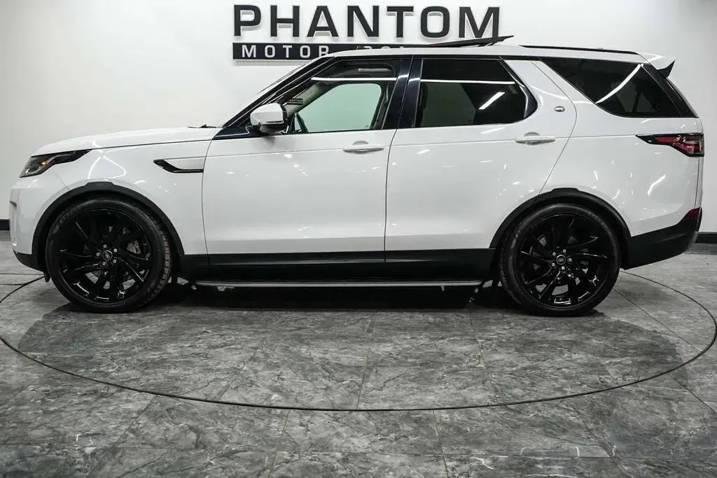 Used Land Rover Discovery HSE 306 HP (225 kW) 2019 White SUV