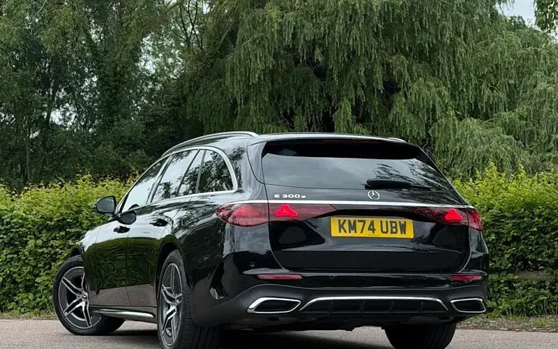 Used Mercedes E300 Advanced 313 HP (230 kW) 2023 Estate