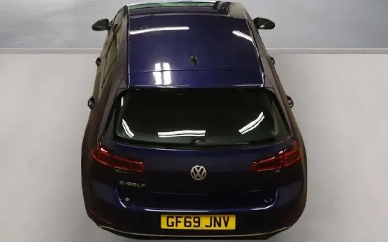 Used VW e-Golf 100 kW (136 HP) 2019 Blue Hatchback
