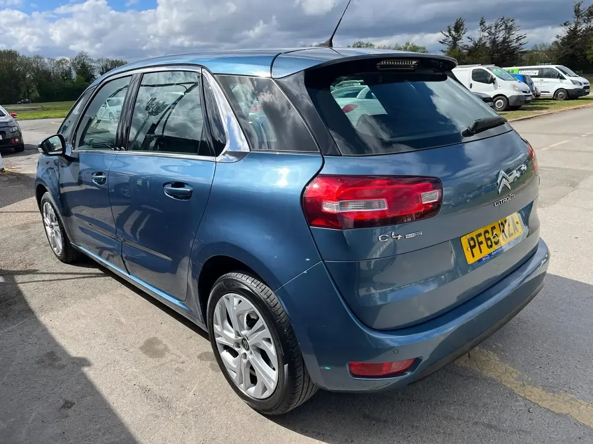 Used Citroën C4 Picasso Exclusive 2016 Blue MPV