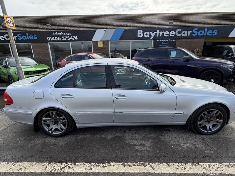 Used Mercedes E320 Elegance 2005 Silver Sedan