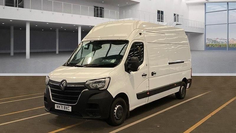 Used Renault Master Business 150 HP (110 kW) 2021 White MPV