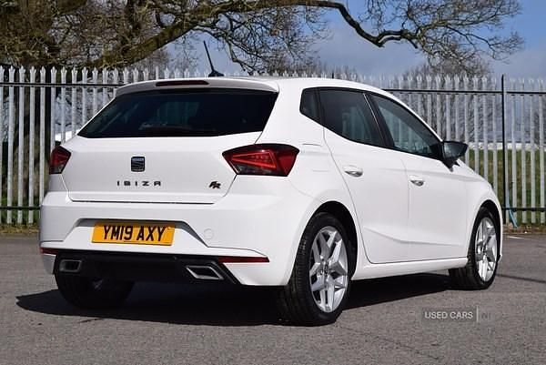 Used Seat Ibiza FR 95 HP (69 kW) 2019 White Hatchback
