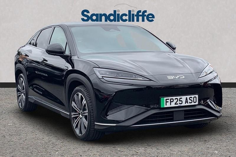 Metallic space black Used 2025 BYD Sealion 7 SUV | £47,000 - Image 1/4