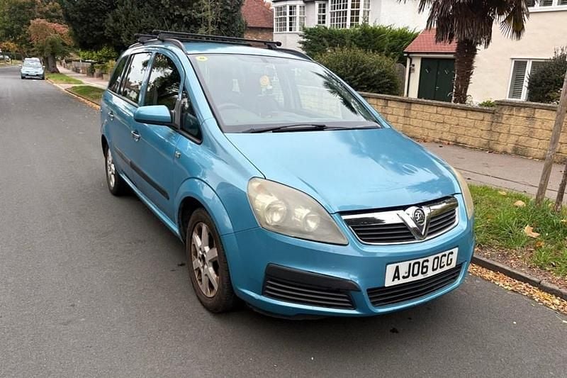 Blue Used 2006 Vauxhall Zafira MPV | £1,399 (Good price) - Image 1/1