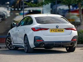 Used BMW 420 M Sport 190 HP (139 kW) 2023 White Hatchback