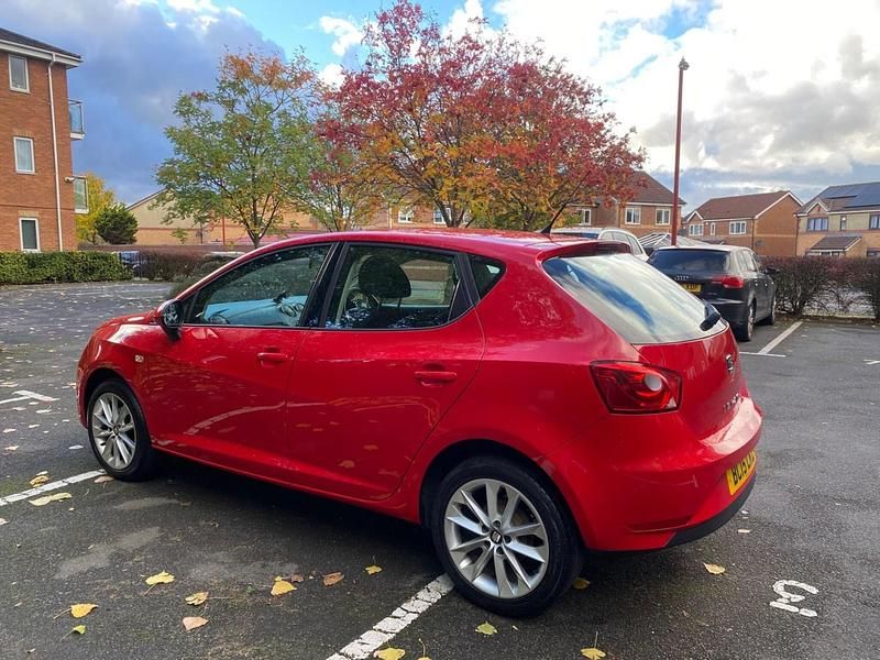 Used Seat Ibiza 2015 Red Hatchback