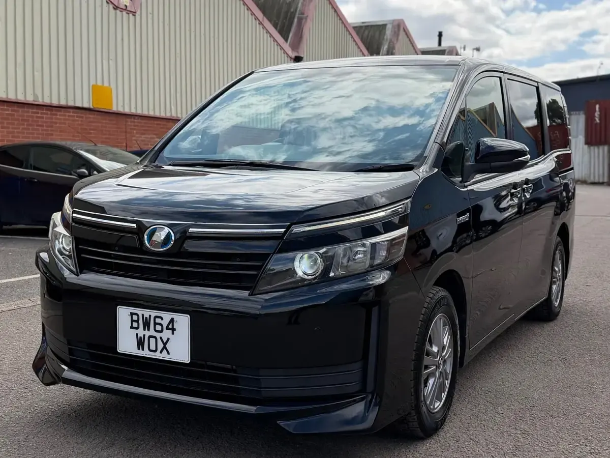 Used Toyota Noah 2015 Black MPV