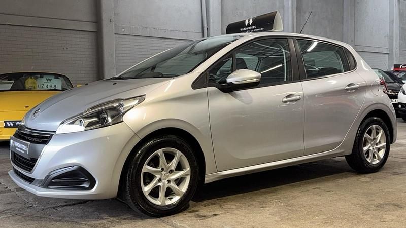 Used Peugeot 208 Active 2016 Silver Hatchback
