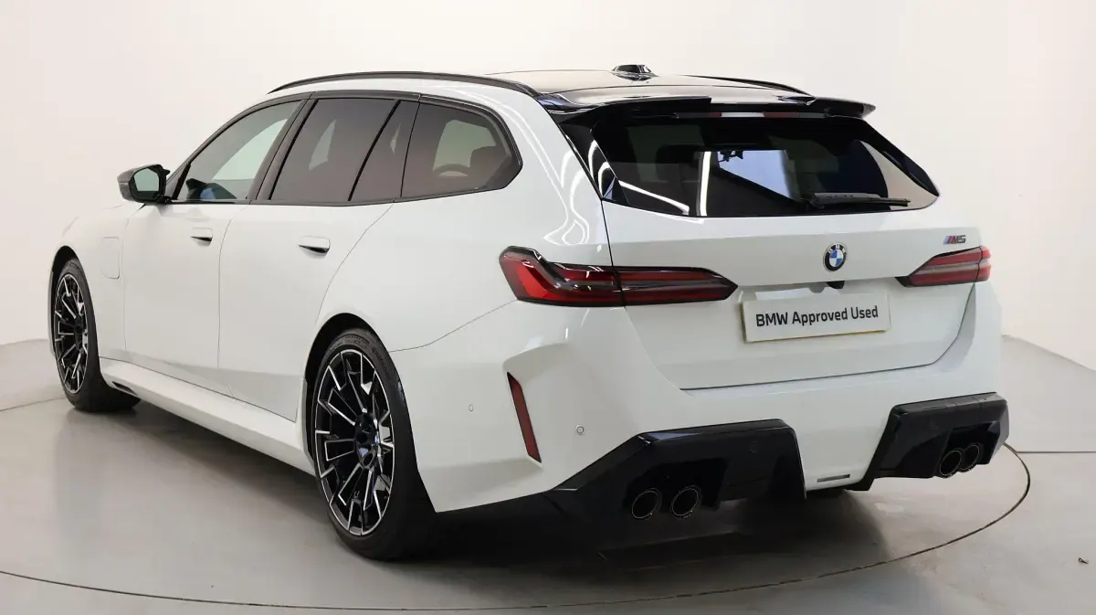 Nuevo BMW M5 Comfort Edition 727 CV (534 kW) 2025 Blanco Familiar