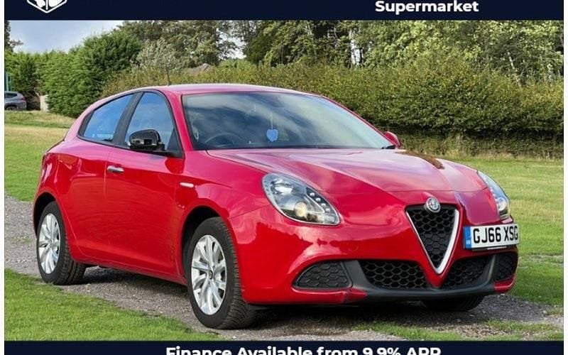Used 2019 Alfa Romeo Giulietta Hatchback | £5,990 (Super price) - Image 1/3