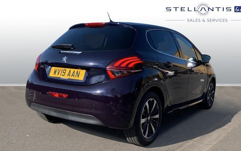 Used Peugeot 208 S 82 HP (60 kW) 2019 Blue Hatchback