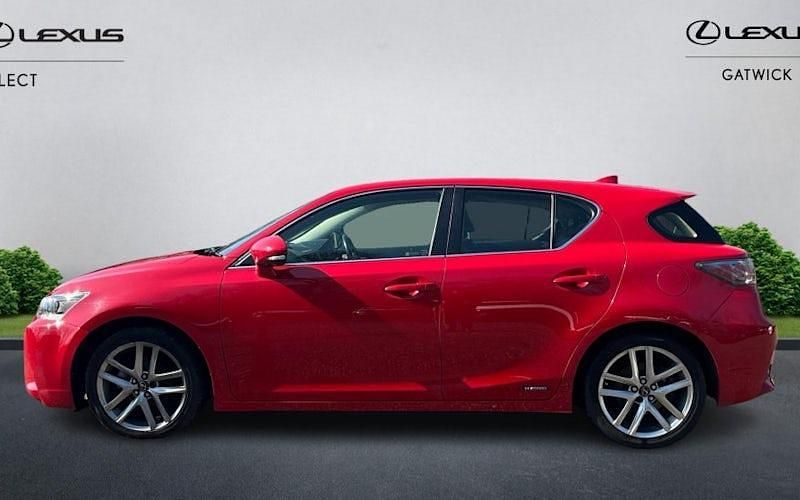 Usado Lexus CT200h Executive Line 136 CV (100 kW) 2017 Utilitario