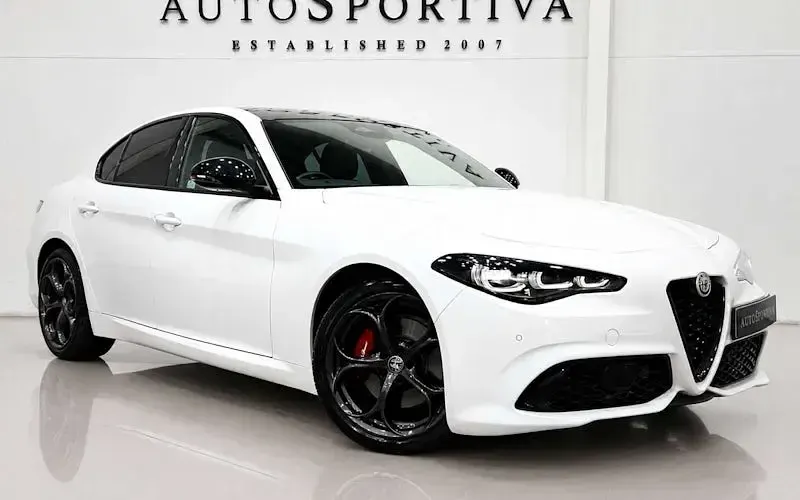Used Alfa Romeo Giulia 280 HP (205 kW) 2024 Sedan