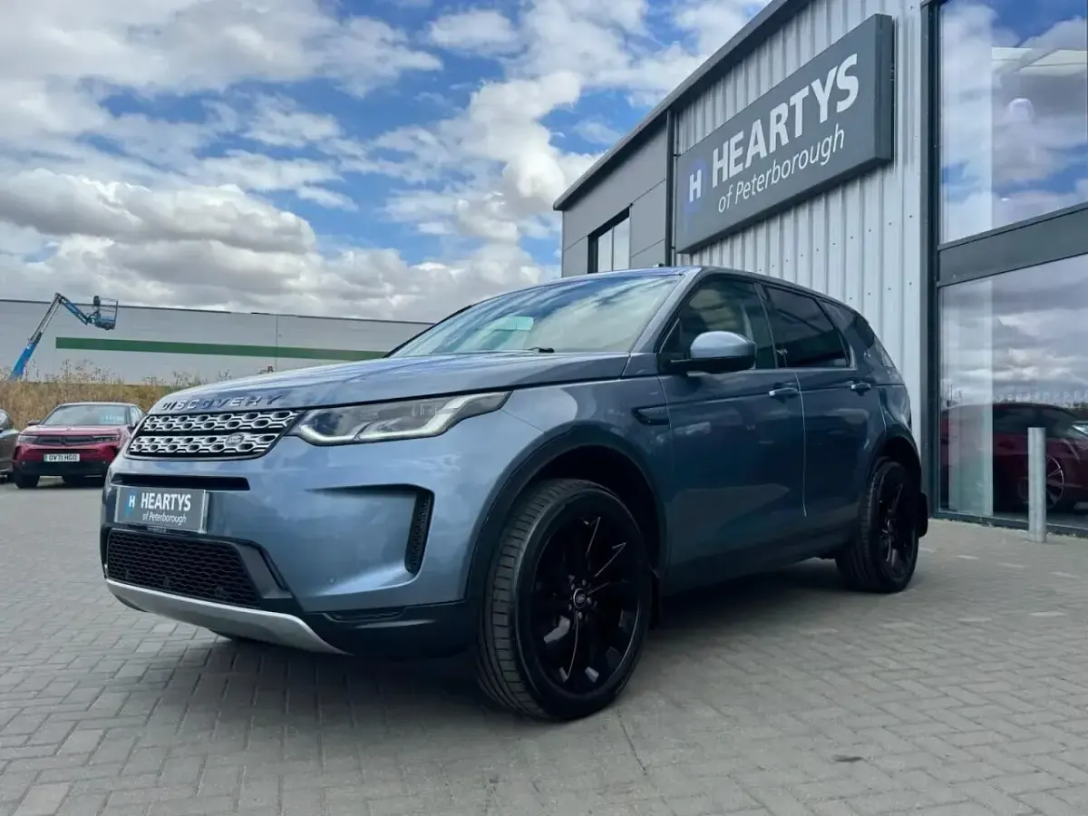 Used Land Rover Discovery Sport SE 180 HP (132 kW) 2019 Blue SUV