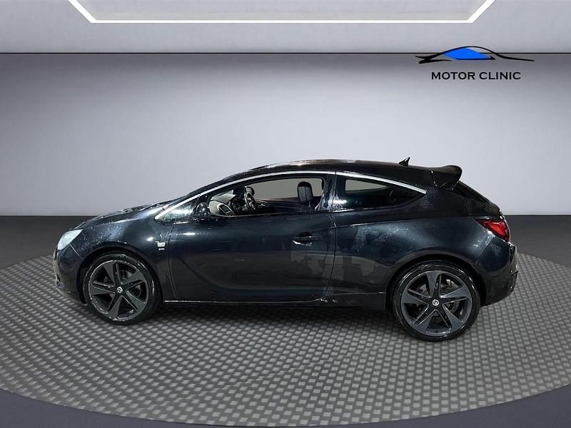 Used Vauxhall Astra GTC SRi 2012 Black Hatchback