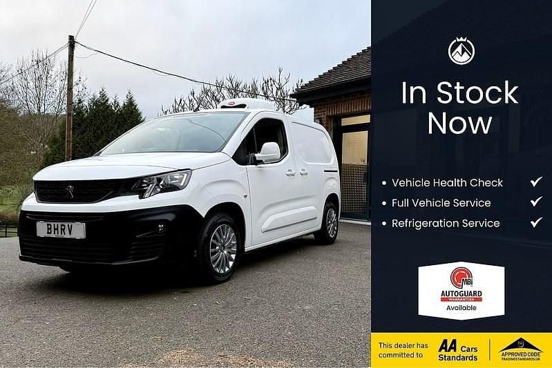 Used Peugeot Partner 131 HP (96 kW) 2019 White MPV