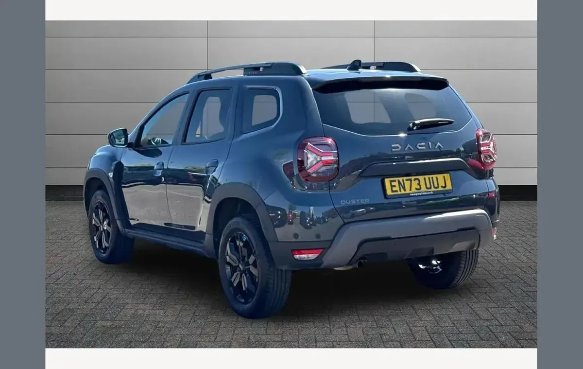 Used Dacia Duster Extreme 98 HP (72 kW) 2024 Grey SUV