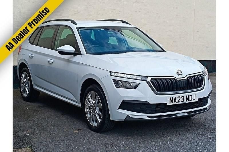 Used Skoda Kamiq SE Drive 95 HP (69 kW) 2023 White SUV