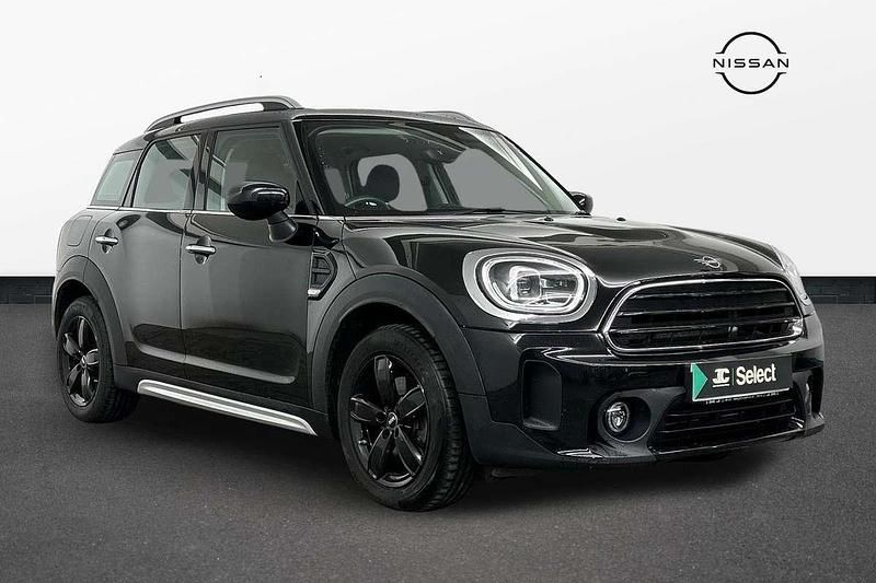 Black Used 2022 Mini Cooper Countryman Classic SUV | £15,100 (Super price) - Image 1/4