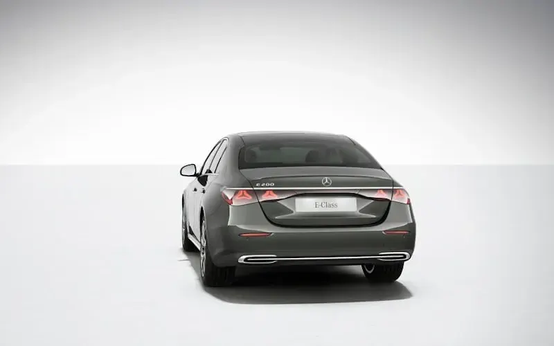 New Mercedes E200 Premium 204 HP (150 kW) 2026 Sedan