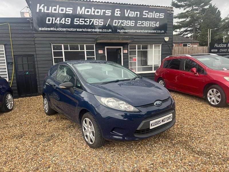 Blue Used 2009 Ford Fiesta Hatchback | £2,500 (A bit pricey) - Image 1/4
