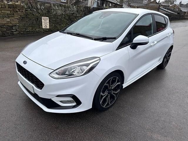 Used Ford Fiesta ST-Line X 99 HP (72 kW) 2020 White Hatchback