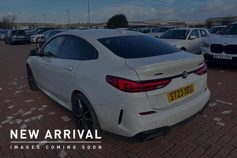 Used BMW M235 Comfort Edition 302 HP (222 kW) 2023 White Coupe