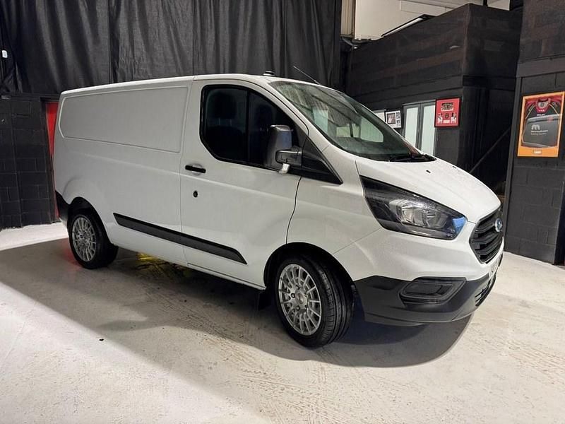 Used Ford Transit Custom S 2021 White Van