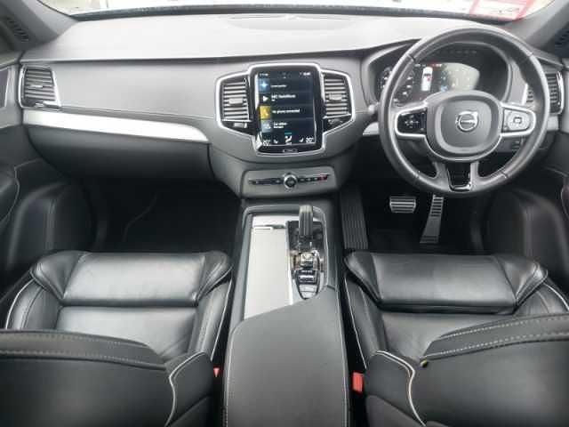 Image 3/4
