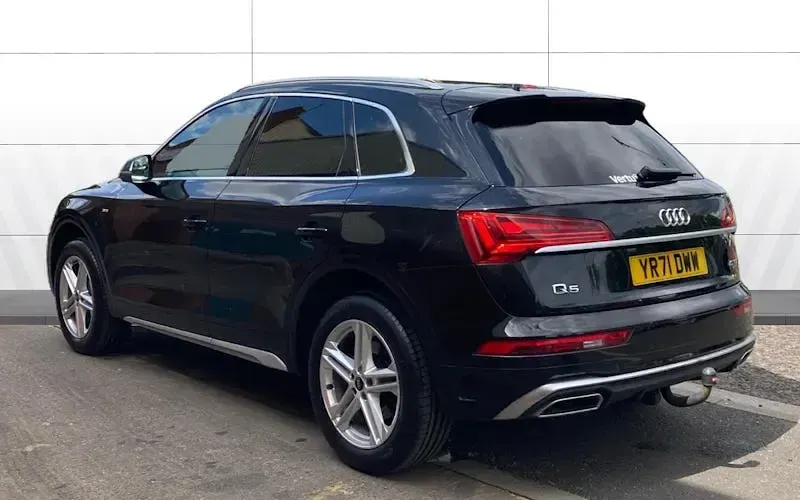 Used Audi Q5 S-Line 204 HP (150 kW) 2024 SUV