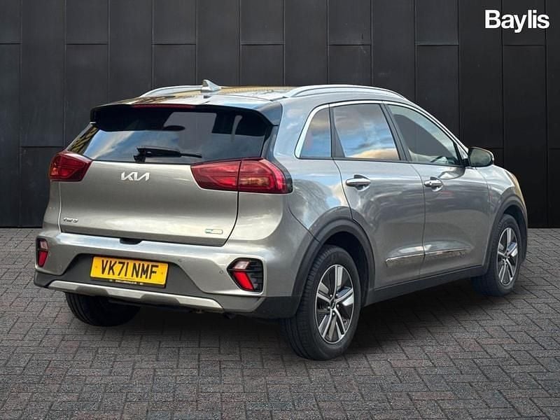 Used Kia Niro 141 HP (103 kW) 2021 Grey SUV