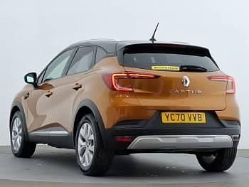 Used Renault Captur Iconic 100 HP (73 kW) 2020 Orange SUV