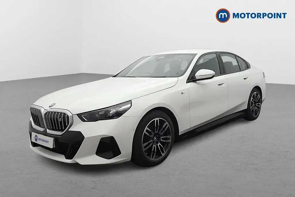 Used BMW i5 M Sport 250 kW (340 HP) 2024 White Sedan