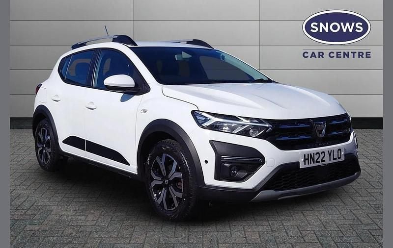 White Used 2022 Dacia Sandero Prestige Hatchback | £11,999 (Fair price) - Image 1/4