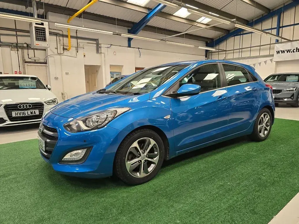 Used Hyundai i30 SE 2016 Ara blue Hatchback